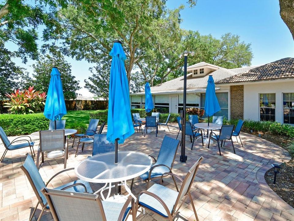 For Sale: $324,900 (2 beds, 2 baths, 1790 Square Feet)