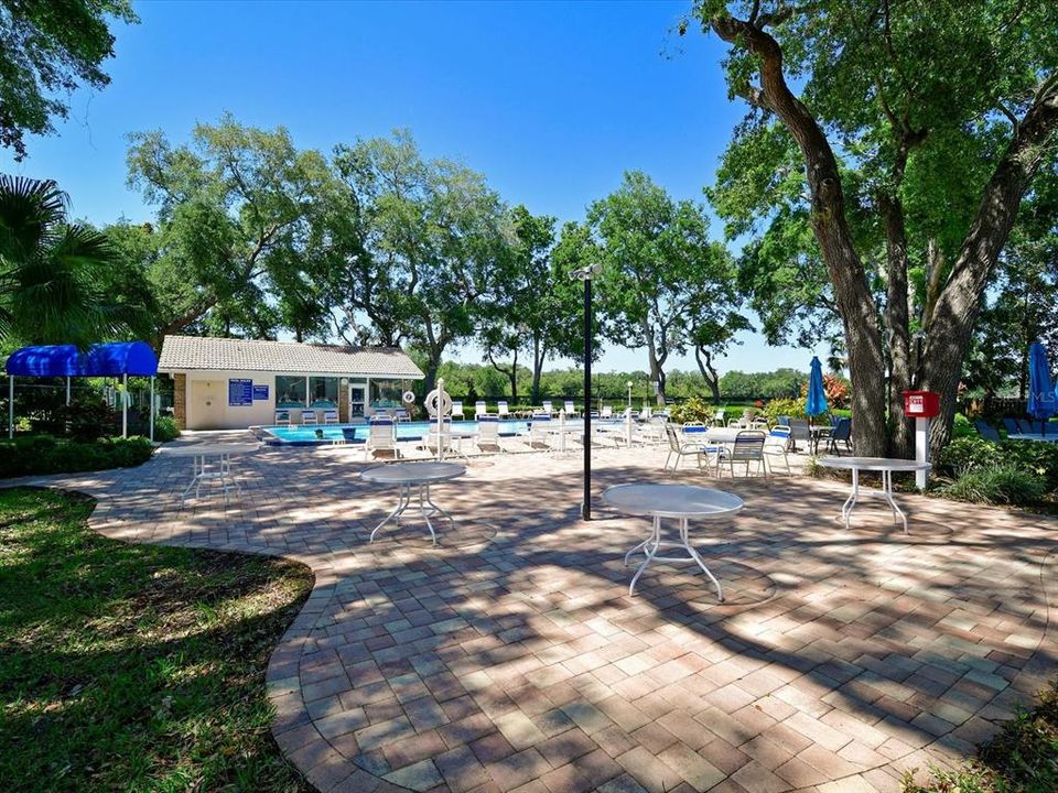 For Sale: $324,900 (2 beds, 2 baths, 1790 Square Feet)