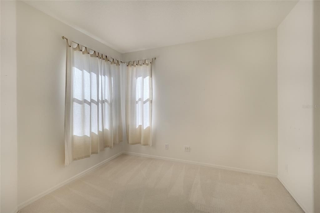 Под контрактом: $299,000 (2 спален, 2 ванн, 1391 Квадратных фут)