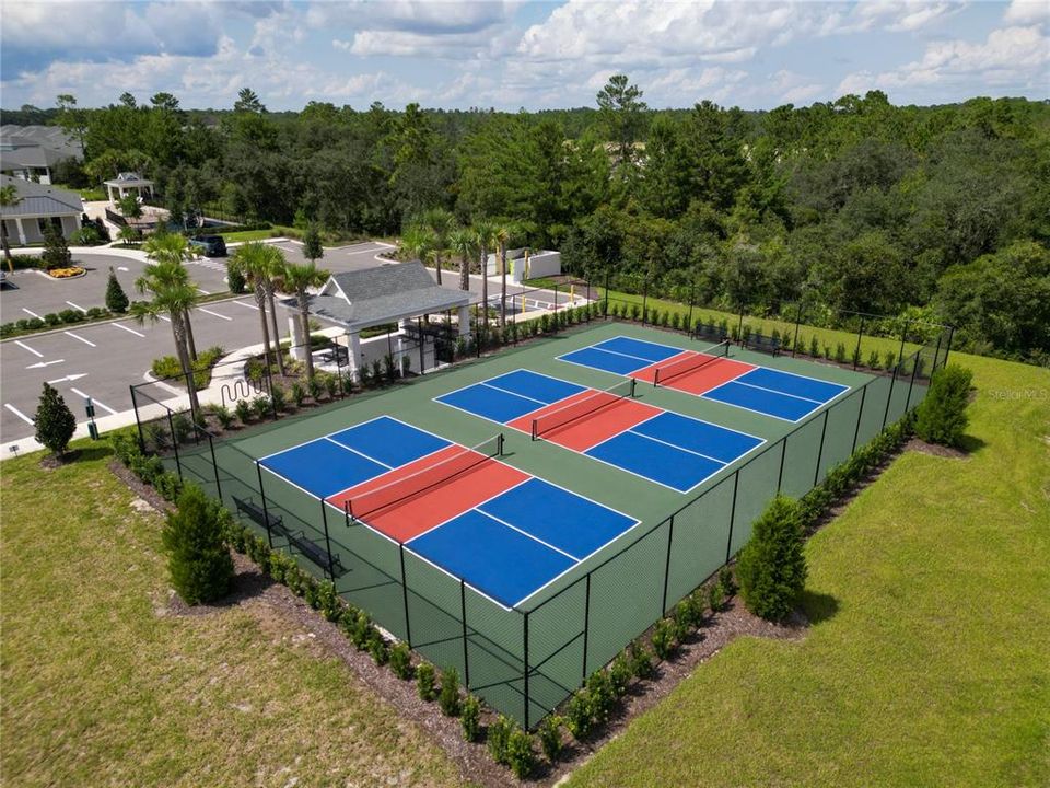 待售: $434,990 (3 贝兹, 2 浴室, 1983 平方英尺)