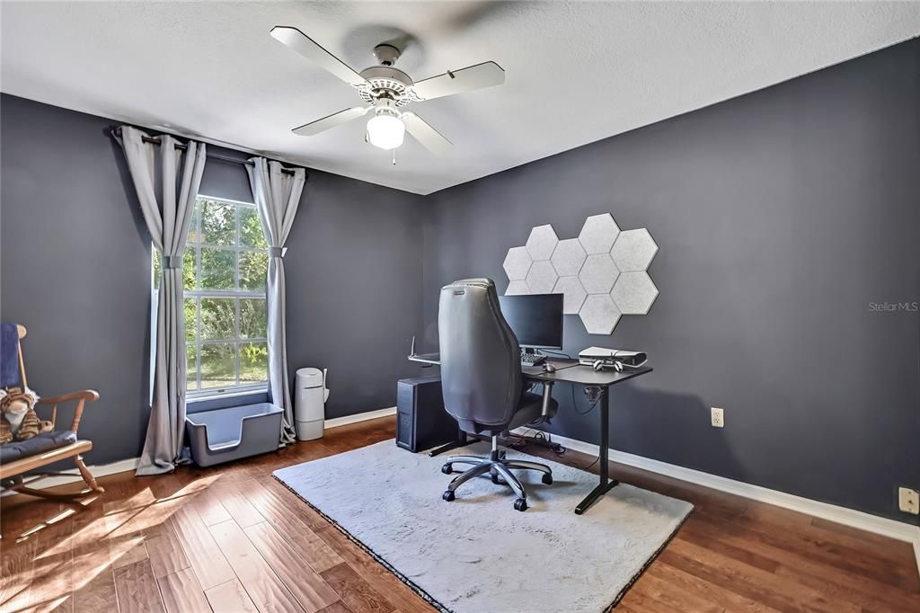 На продажу: $290,000 (3 спален, 2 ванн, 1777 Квадратных фут)