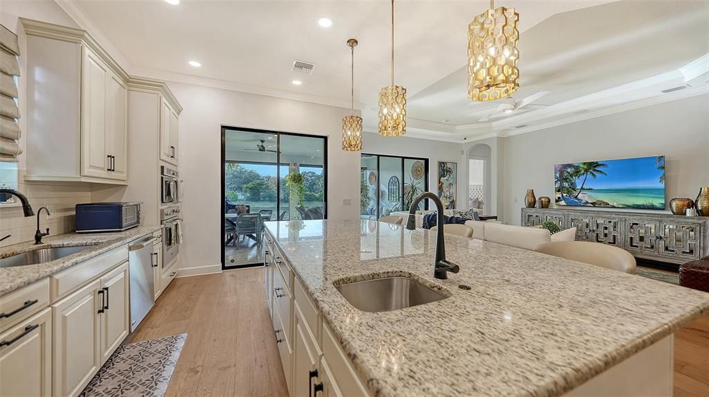 For Rent: $7,500 (3 beds, 3 baths, 2358 Square Feet)