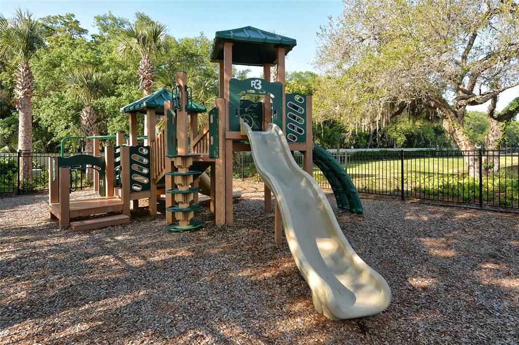 For Rent: $7,500 (3 beds, 3 baths, 2358 Square Feet)