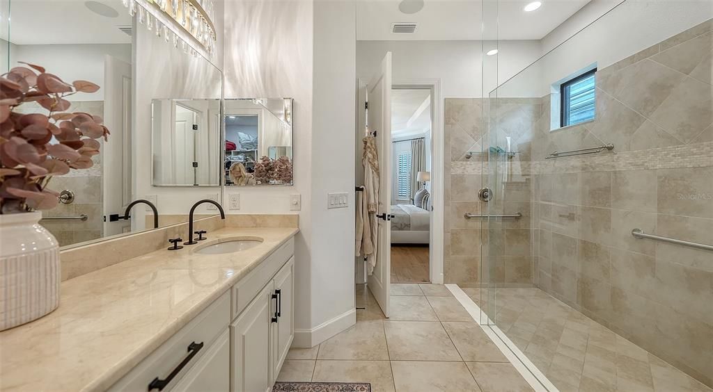 For Rent: $7,500 (3 beds, 3 baths, 2358 Square Feet)