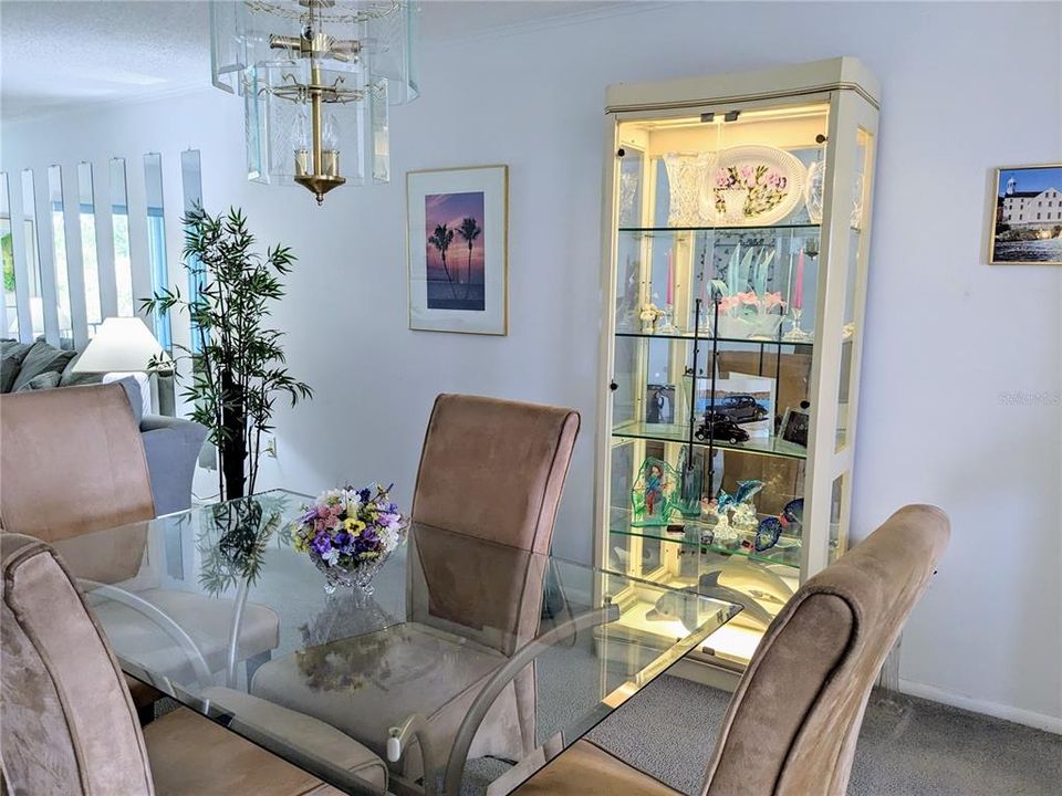 Active With Contract: $74,900 (2 beds, 1 baths, 960 Square Feet)