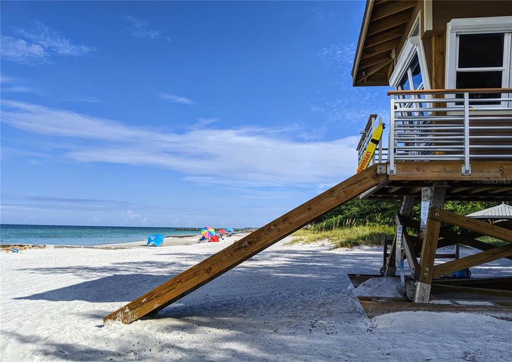 Active With Contract: $74,900 (2 beds, 1 baths, 960 Square Feet)