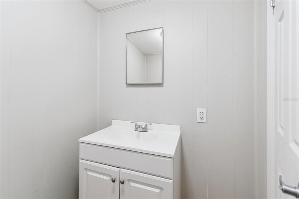 For Sale: $275,000 (3 beds, 1 baths, 1612 Square Feet)