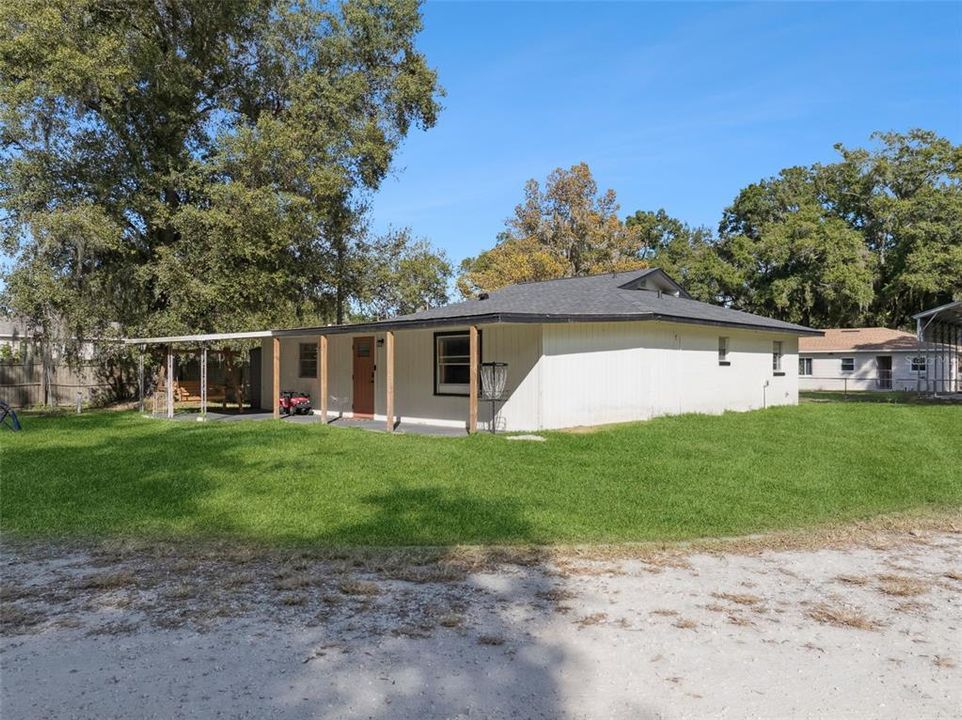 For Sale: $275,000 (3 beds, 1 baths, 1612 Square Feet)