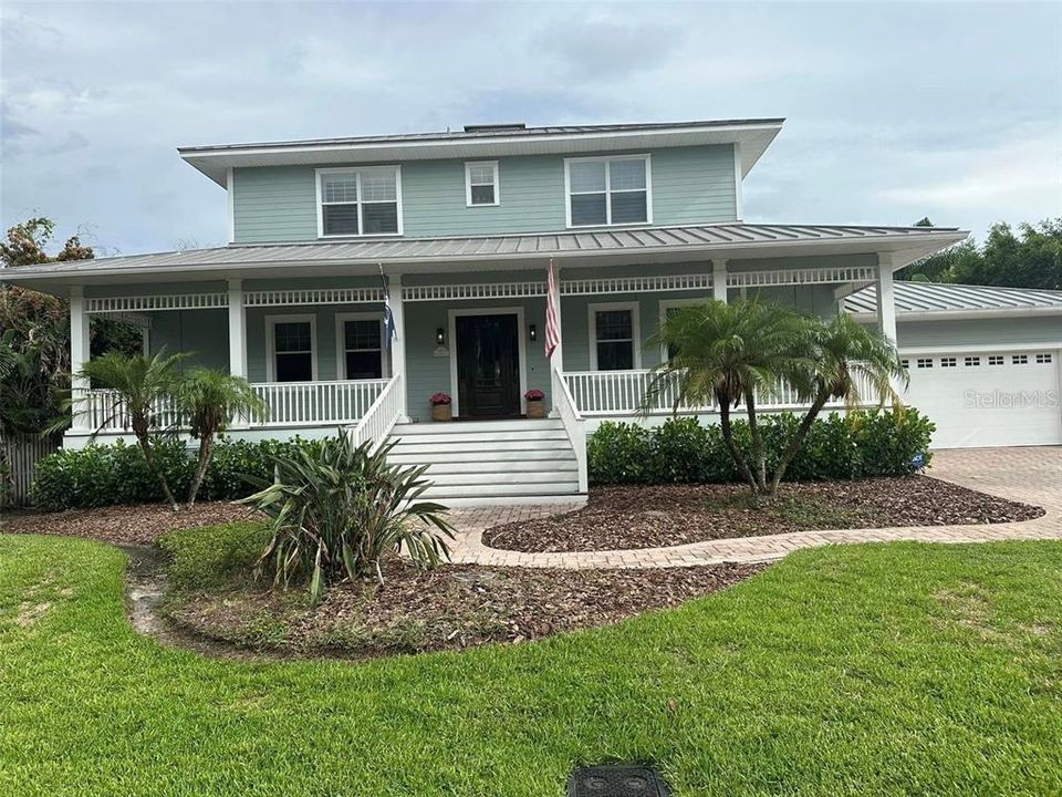 Recently Rented: $8,500 (4 beds, 3 baths, 3508 Square Feet)