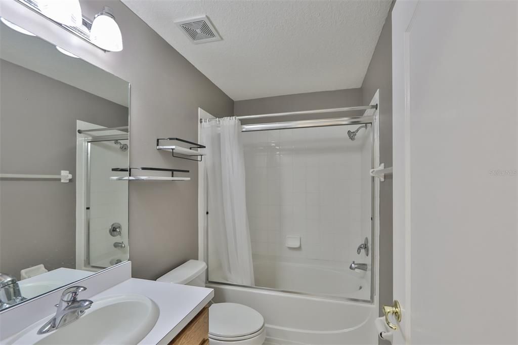 For Rent: $1,650 (2 beds, 2 baths, 1152 Square Feet)