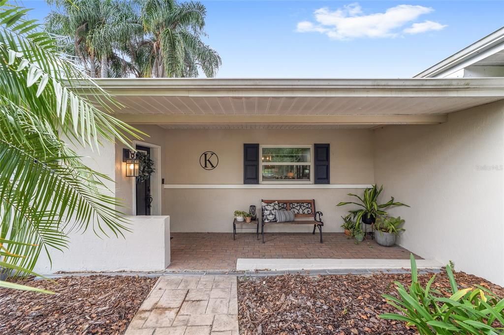 En Venta: $849,000 (4 camas, 3 baños, 3018 Pies cuadrados)