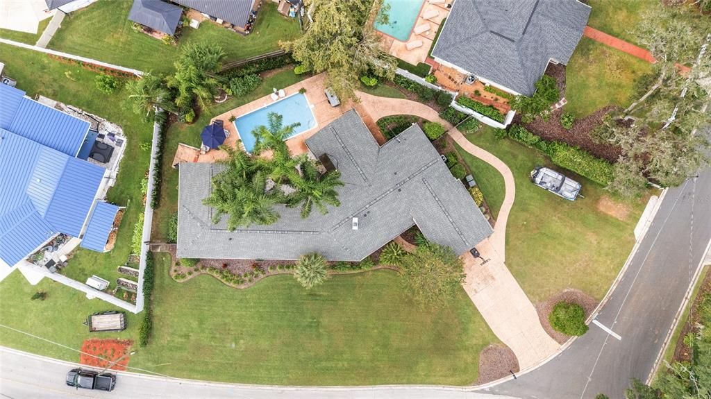 En Venta: $849,000 (4 camas, 3 baños, 3018 Pies cuadrados)