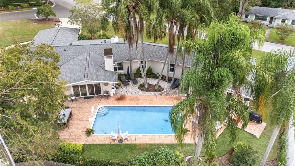 En Venta: $849,000 (4 camas, 3 baños, 3018 Pies cuadrados)