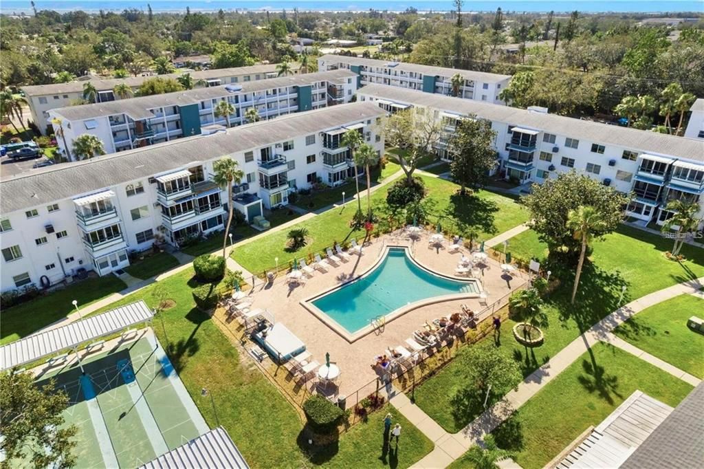 En Venta: $124,950 (2 camas, 2 baños, 840 Pies cuadrados)