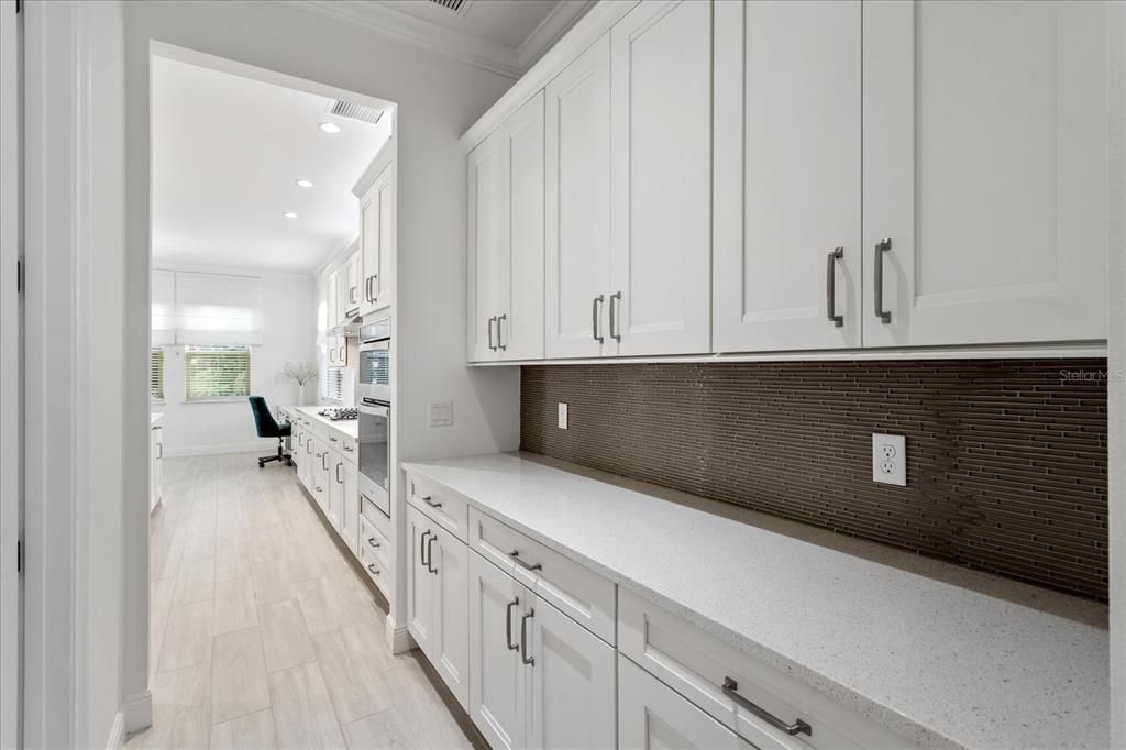 待售: $1,150,000 (5 贝兹, 4 浴室, 3917 平方英尺)