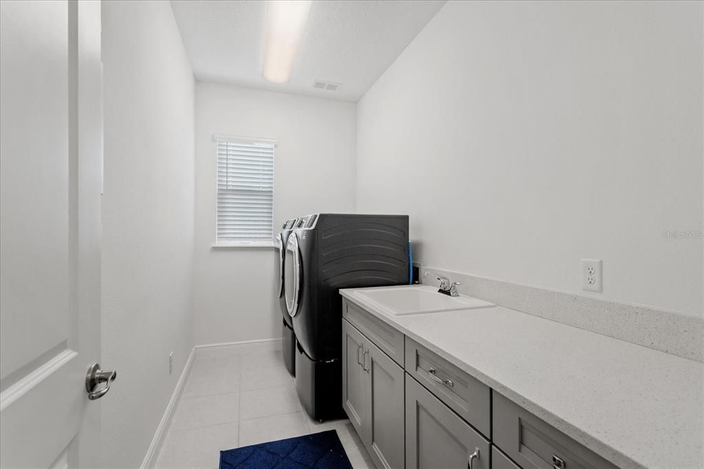 待售: $1,150,000 (5 贝兹, 4 浴室, 3917 平方英尺)