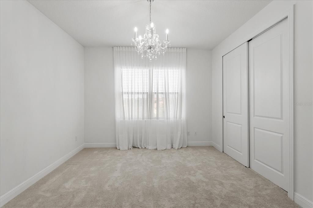 待售: $1,150,000 (5 贝兹, 4 浴室, 3917 平方英尺)