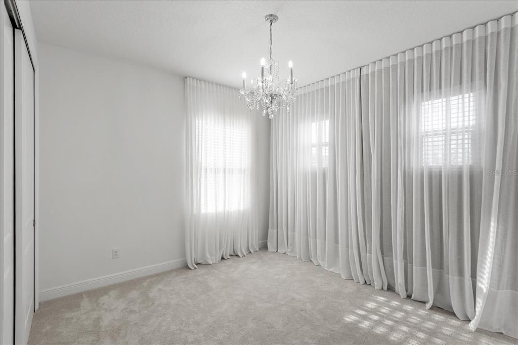 待售: $1,150,000 (5 贝兹, 4 浴室, 3917 平方英尺)