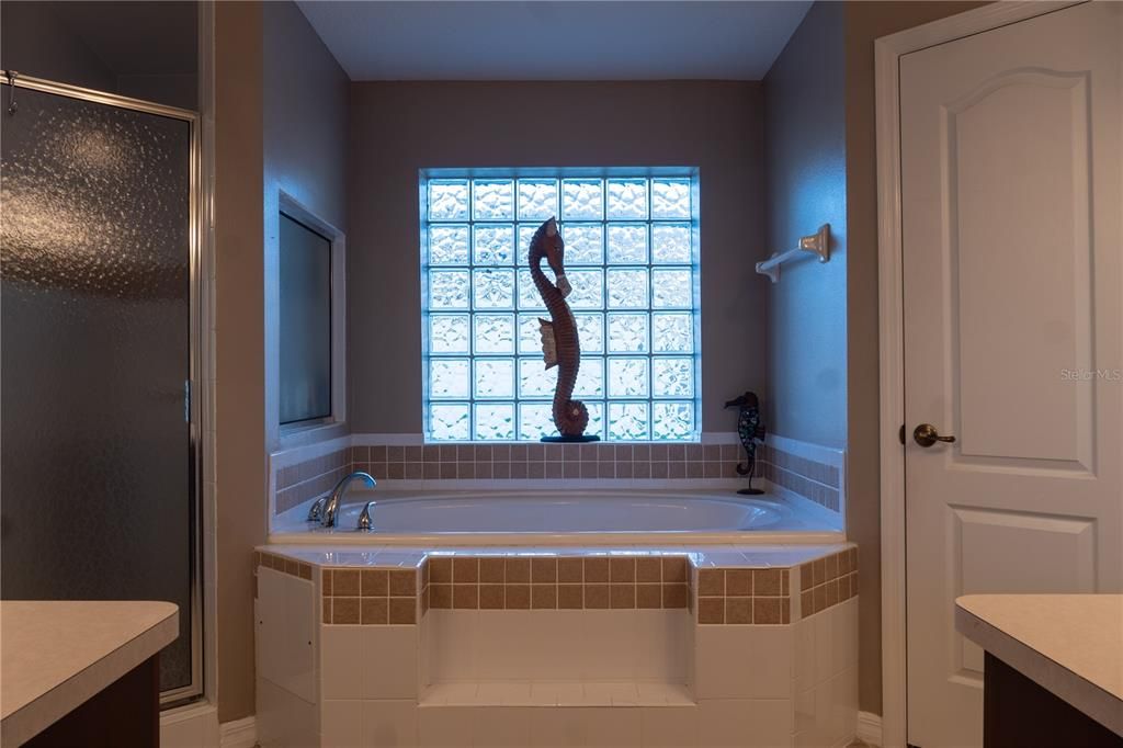 For Sale: $384,900 (3 beds, 2 baths, 1620 Square Feet)