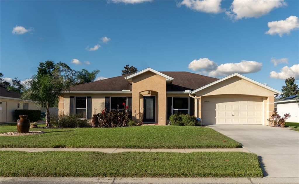 For Sale: $384,900 (3 beds, 2 baths, 1620 Square Feet)