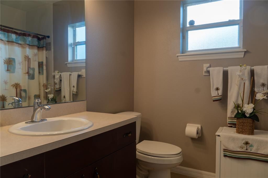 For Sale: $384,900 (3 beds, 2 baths, 1620 Square Feet)