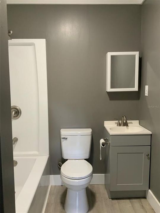 В аренду: $1,300 (1 спален, 1 ванн, 500 Квадратных фут)