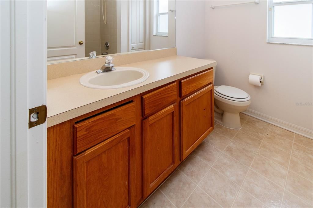 For Sale: $337,000 (2 beds, 2 baths, 1726 Square Feet)