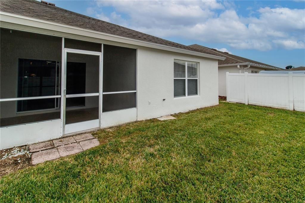 For Sale: $337,000 (2 beds, 2 baths, 1726 Square Feet)