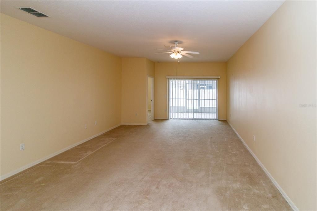 For Sale: $337,000 (2 beds, 2 baths, 1726 Square Feet)
