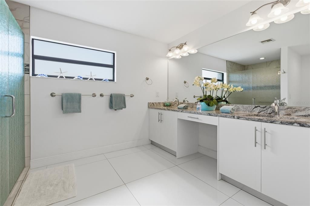 For Sale: $510,000 (3 beds, 2 baths, 1734 Square Feet)