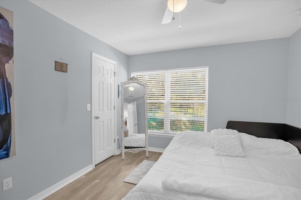 For Sale: $540,000 (4 beds, 2 baths, 1975 Square Feet)