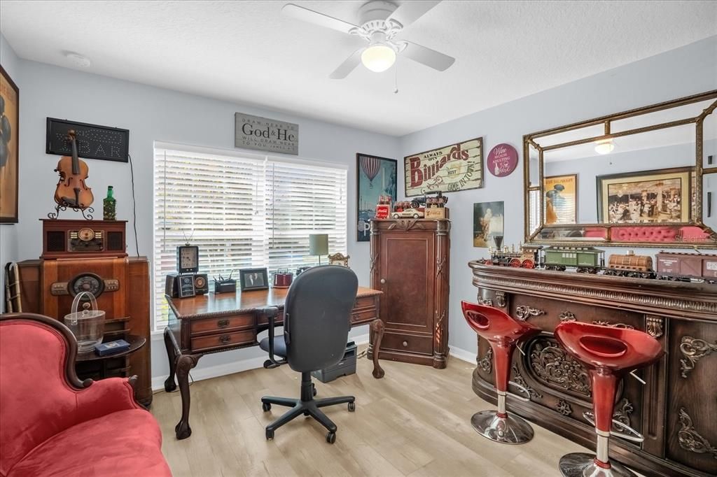 For Sale: $540,000 (4 beds, 2 baths, 1975 Square Feet)