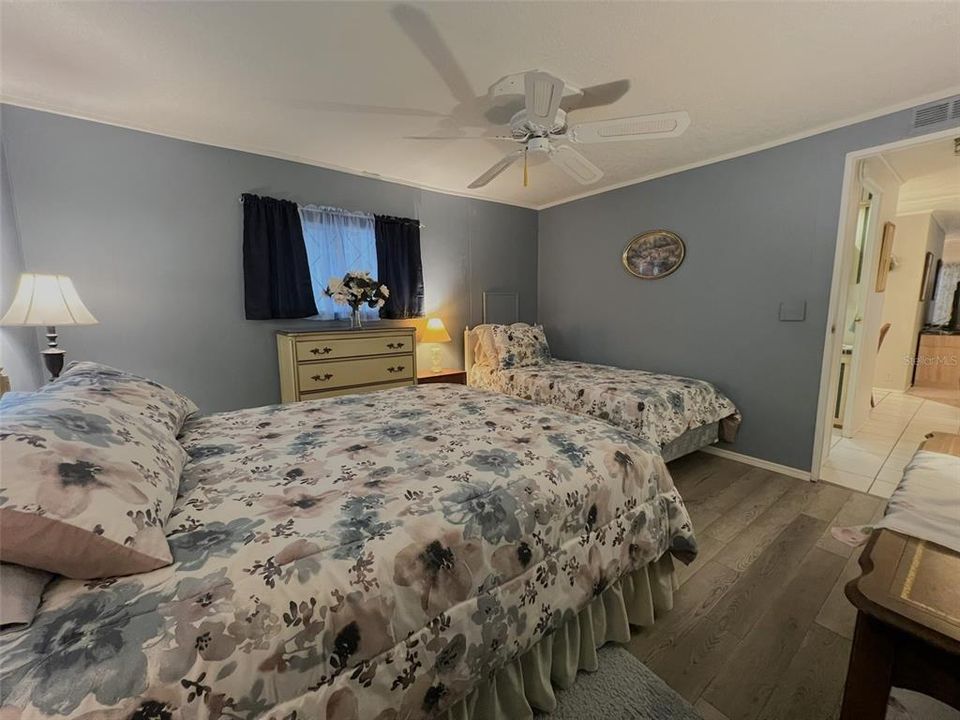 For Sale: $152,500 (2 beds, 2 baths, 1219 Square Feet)