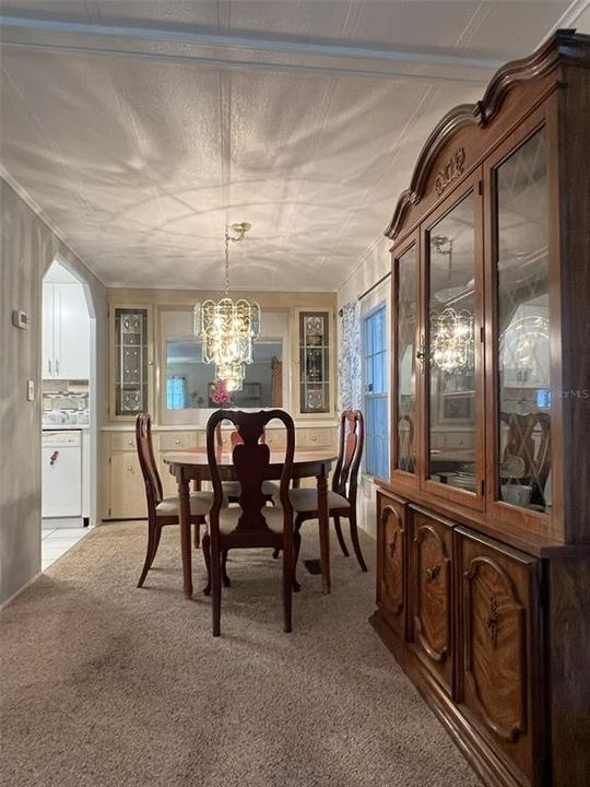 For Sale: $152,500 (2 beds, 2 baths, 1219 Square Feet)