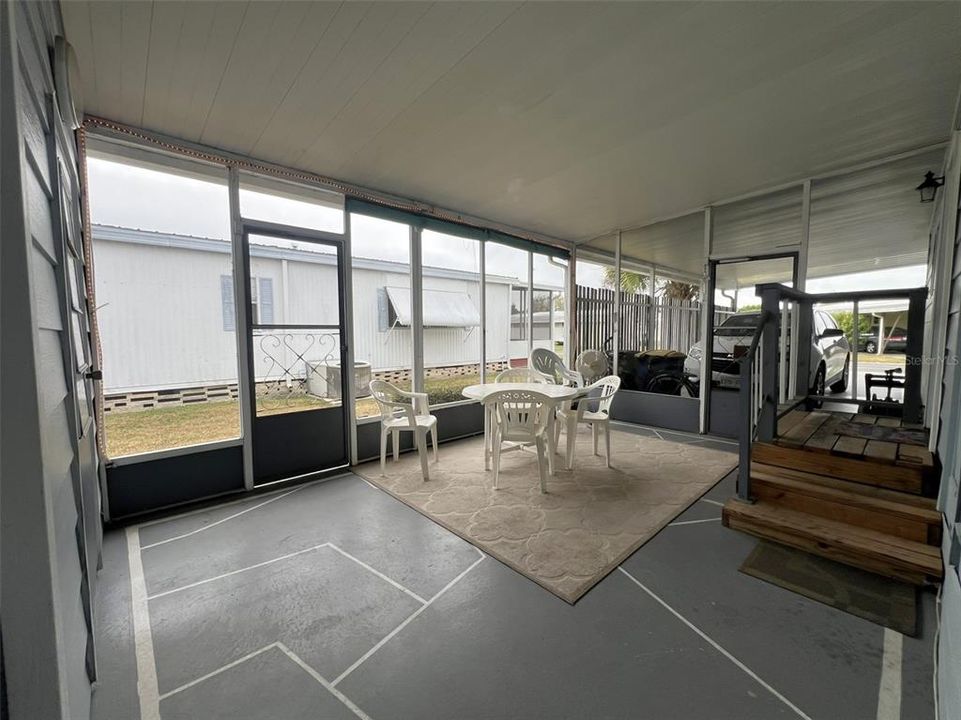 For Sale: $152,500 (2 beds, 2 baths, 1219 Square Feet)