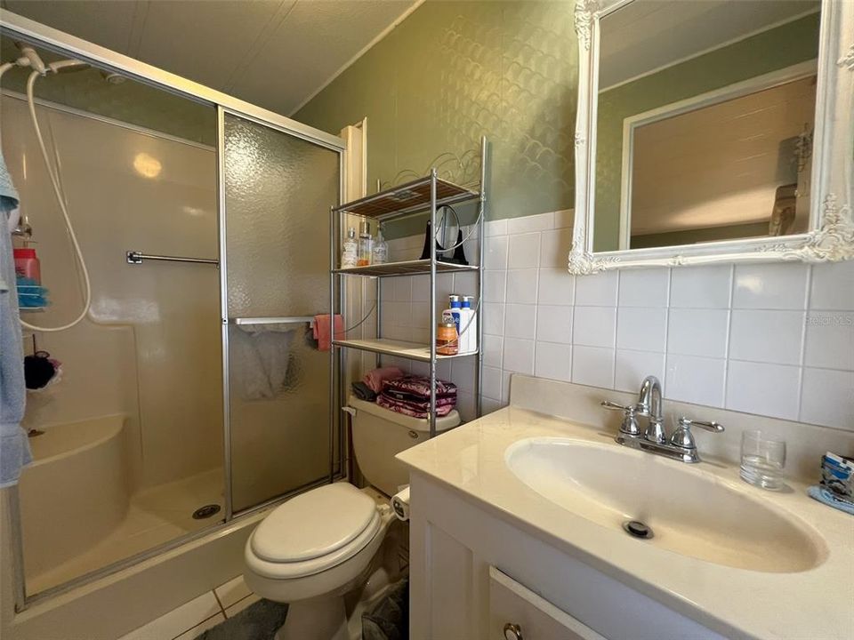 For Sale: $152,500 (2 beds, 2 baths, 1219 Square Feet)