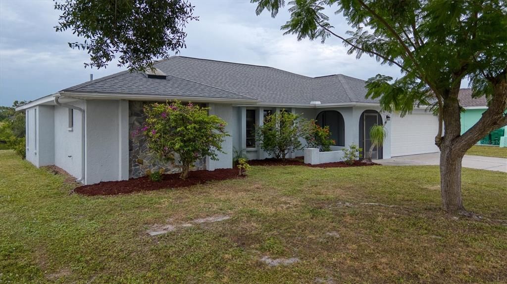 待售: $497,000 (3 贝兹, 2 浴室, 2115 平方英尺)