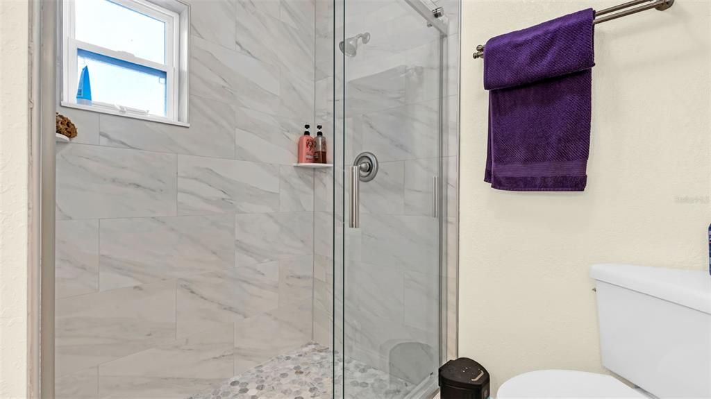 待售: $625,000 (3 贝兹, 2 浴室, 1720 平方英尺)