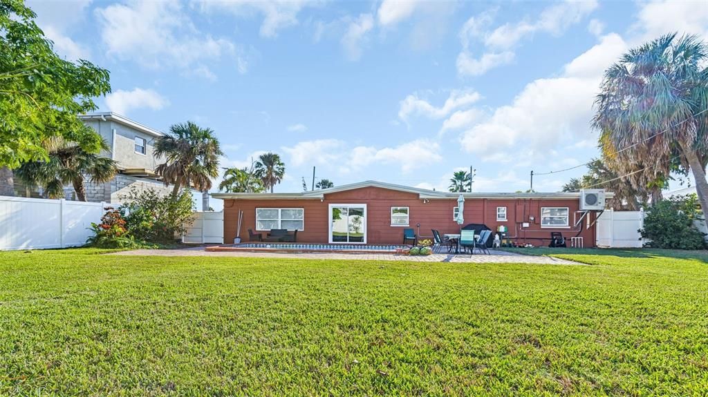 待售: $625,000 (3 贝兹, 2 浴室, 1720 平方英尺)