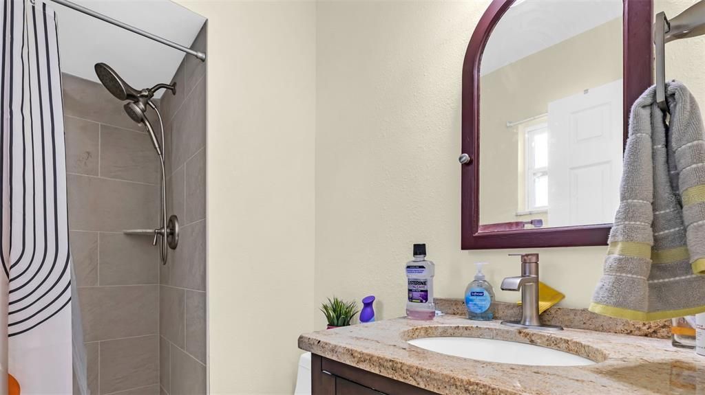 待售: $625,000 (3 贝兹, 2 浴室, 1720 平方英尺)