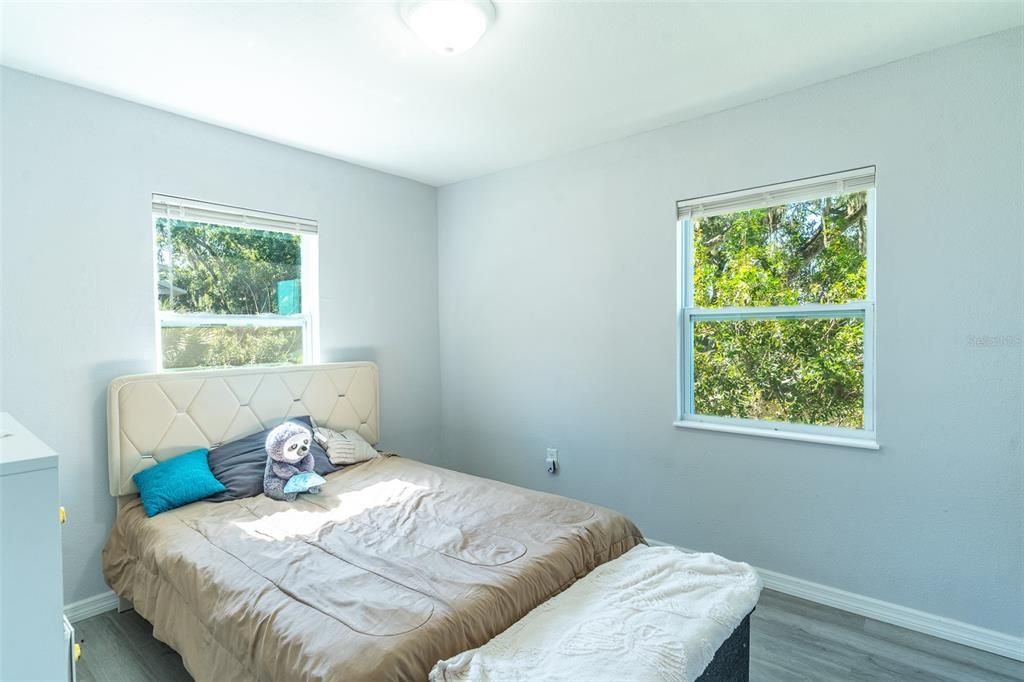 For Sale: $279,000 (3 beds, 2 baths, 1175 Square Feet)