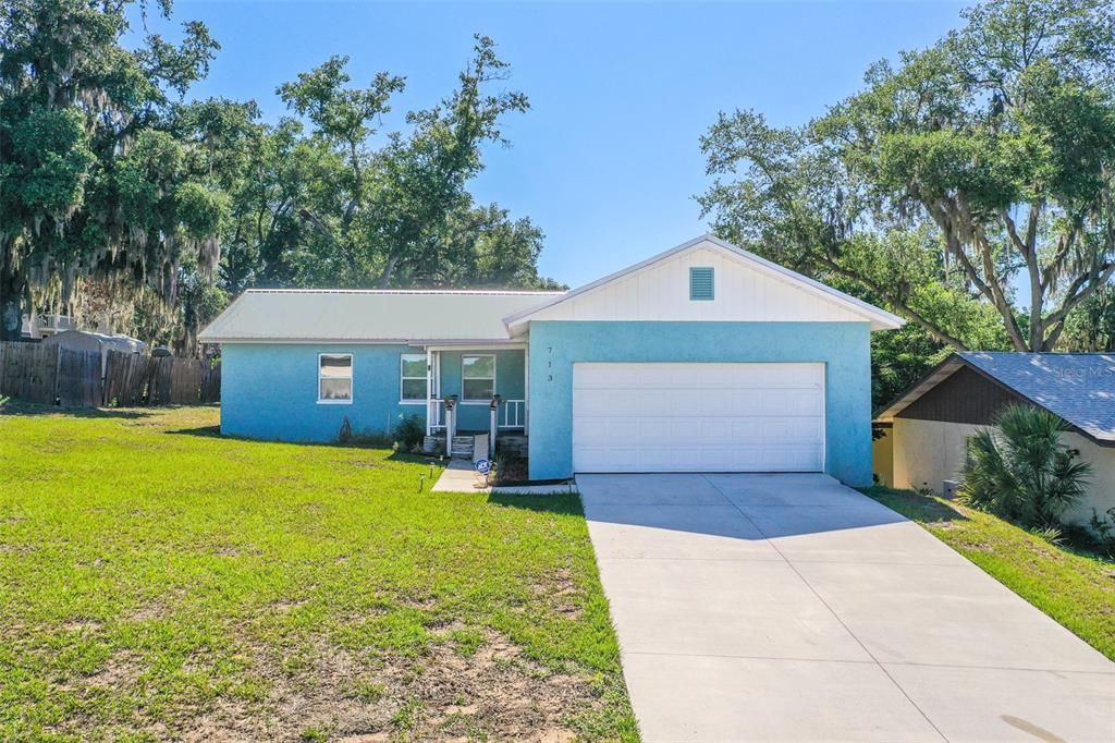 For Sale: $279,000 (3 beds, 2 baths, 1175 Square Feet)