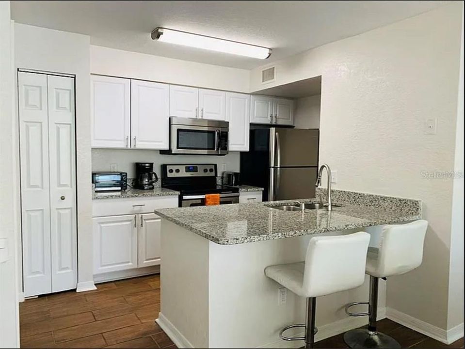For Rent: $1,595 (2 beds, 2 baths, 1026 Square Feet)