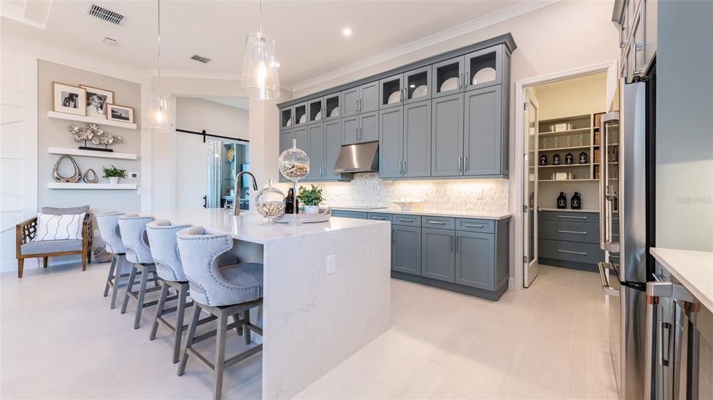 En Venta: $432,990 (2 camas, 2 baños, 1968 Pies cuadrados)