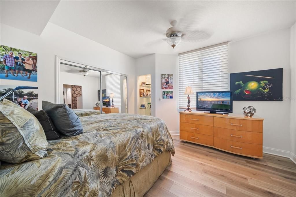 En Venta: $999,000 (2 camas, 2 baños, 1660 Pies cuadrados)