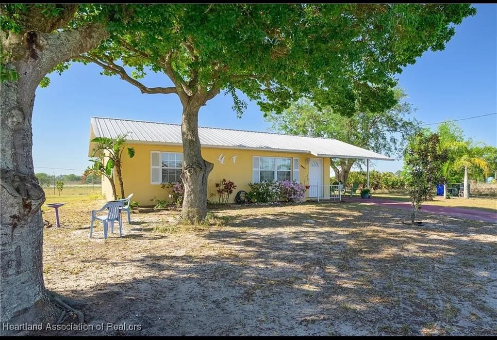 En Venta: $219,000 (3 camas, 2 baños, 1305 Pies cuadrados)