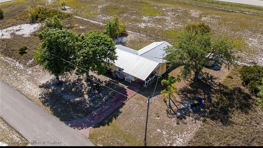 En Venta: $219,000 (3 camas, 2 baños, 1305 Pies cuadrados)