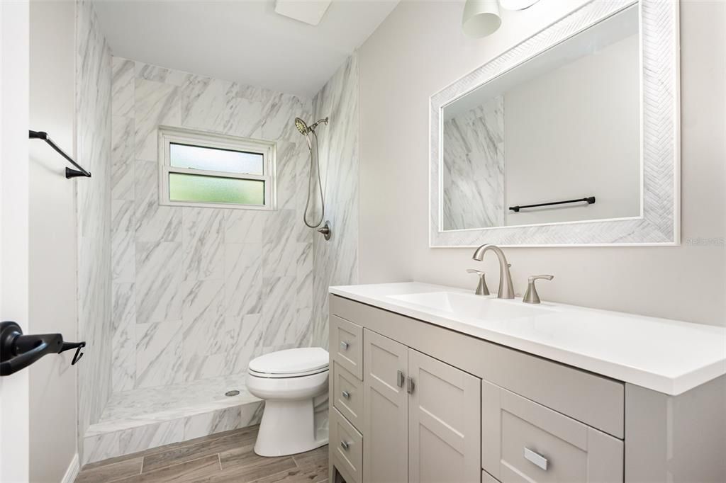 Active With Contract: $290,000 (3 beds, 2 baths, 1298 Square Feet)