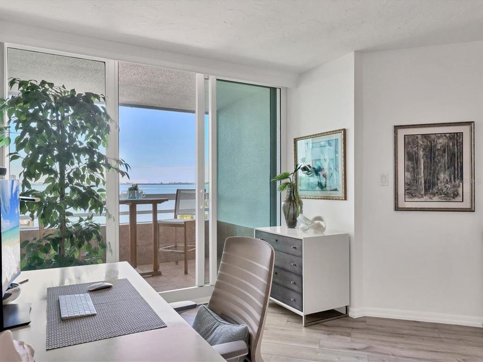 For Sale: $1,385,000 (2 beds, 2 baths, 1729 Square Feet)