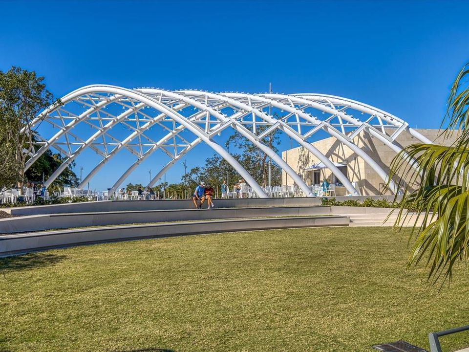 For Sale: $1,385,000 (2 beds, 2 baths, 1729 Square Feet)